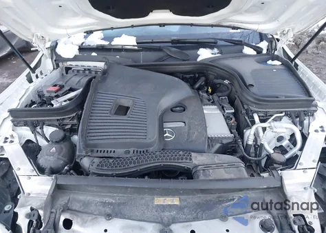 2018 Mercedes-Benz Glc 300 from USA, damaged, VIN WDC0G4JB3JV067967